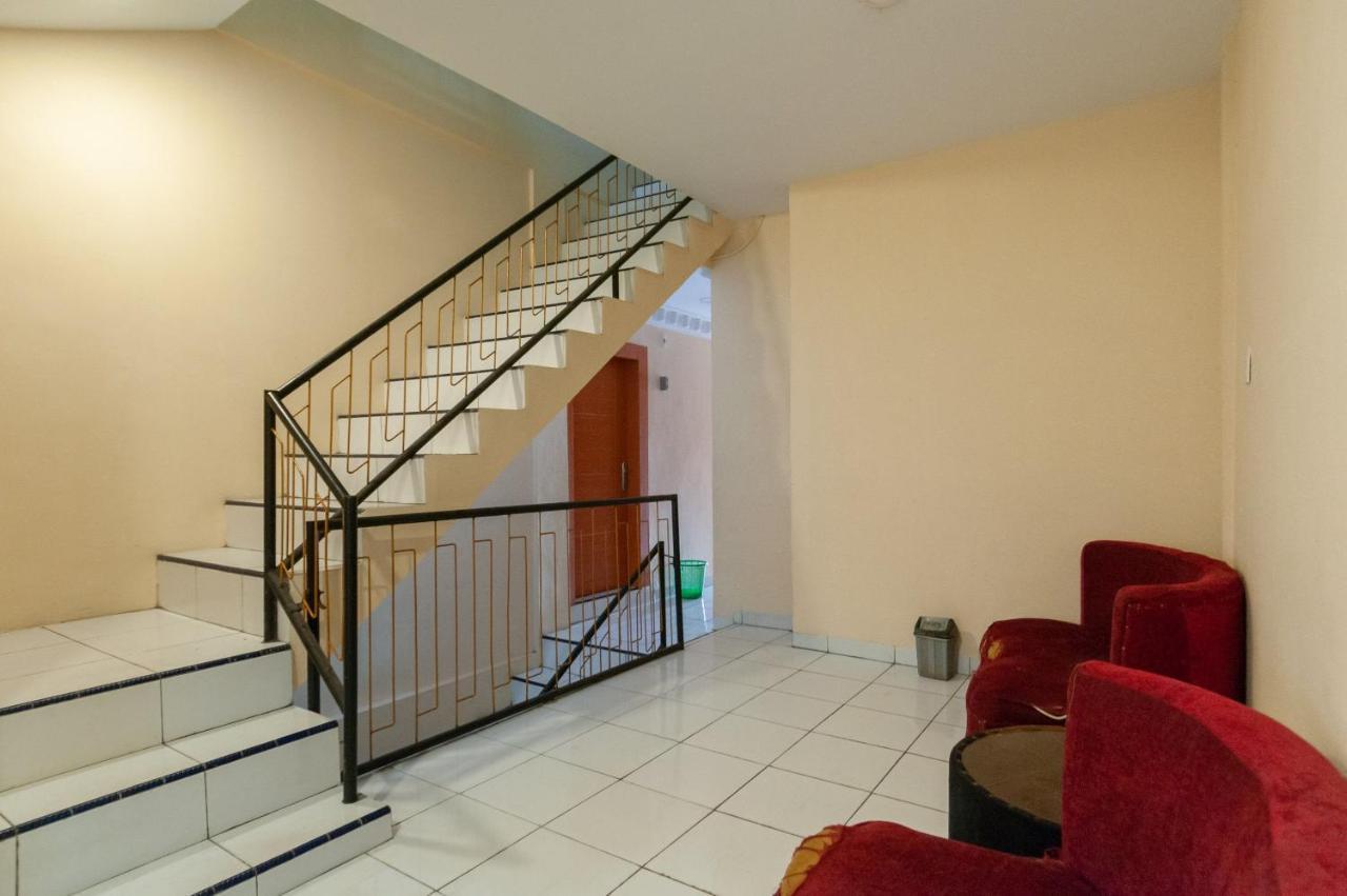 Urbanview Hotel Syariah Residence Medan By Reddoorz Luaran gambar